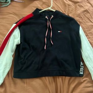 Tommy Hildiger Sweatshirt